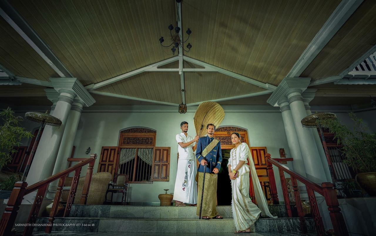 Готель Manor House Embulpure Екстер'єр фото
